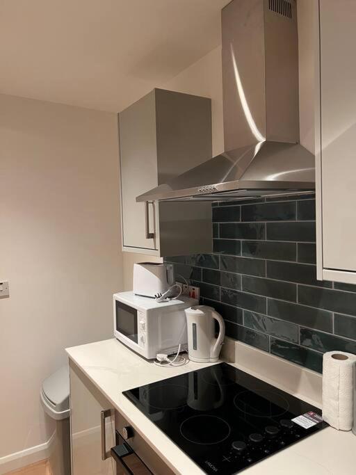 009- Studio Apartment In Ealing F5 Exterior photo